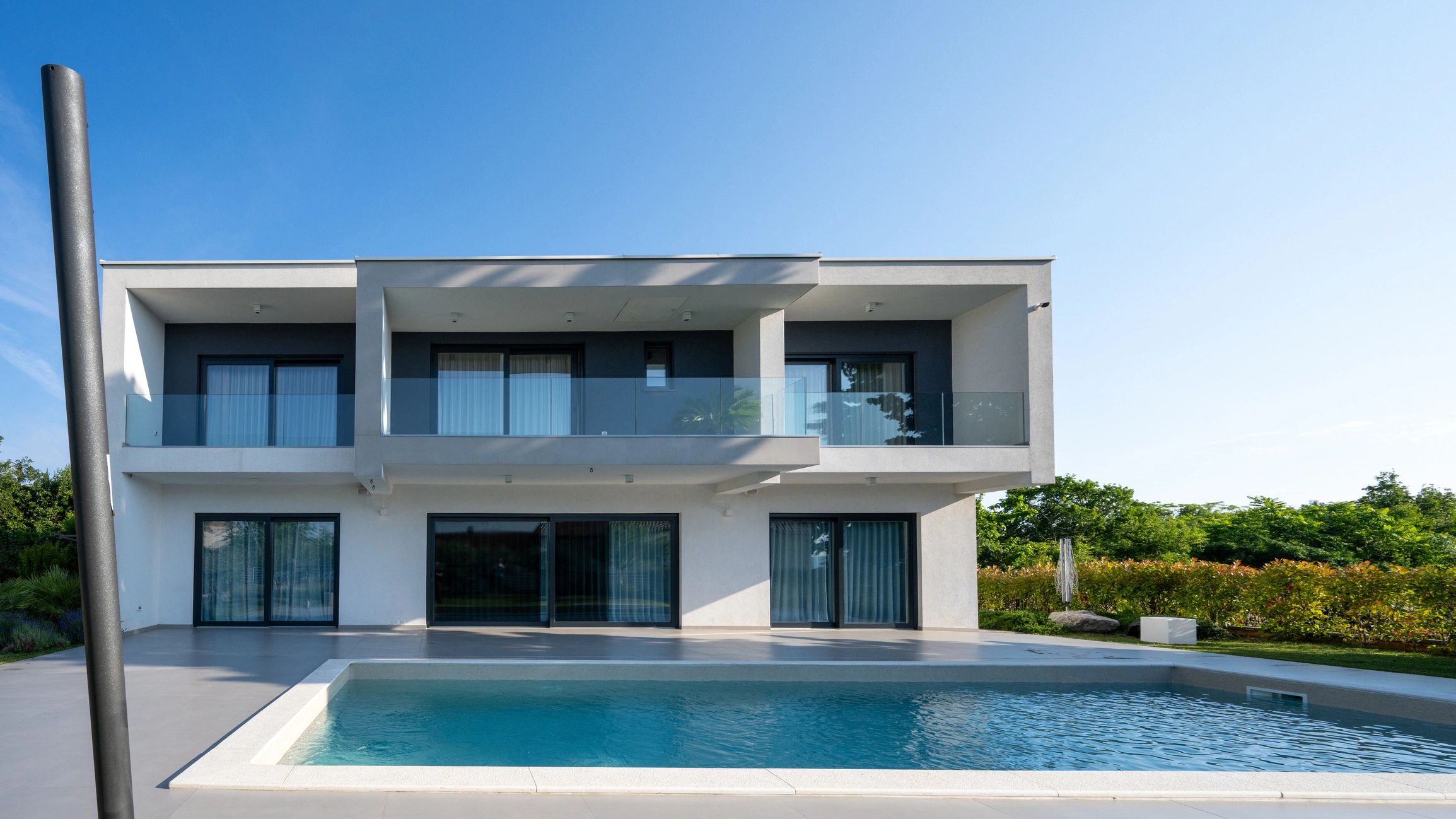 Luxury home exterior for property search